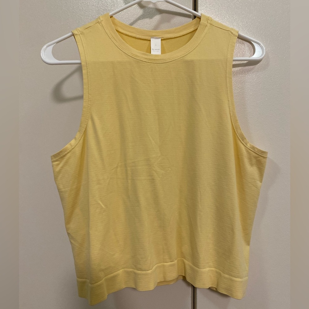 Avocado Yellow Sport Top / T-Shirt S-M Size